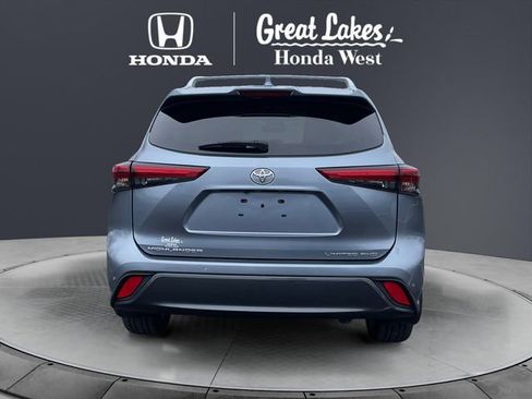 Used 2021 Toyota Highlander Limited image 4