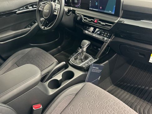 New 2026 Kia Seltos S image 12