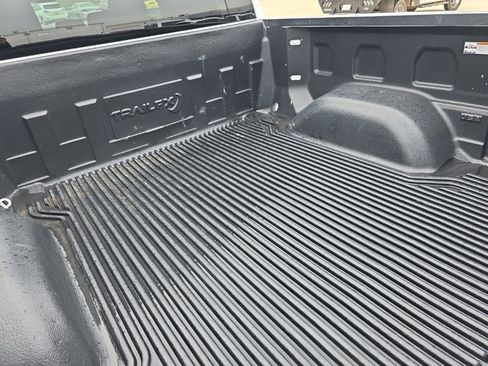 Used 2025 Chevrolet Silverado 1500 LT image 10