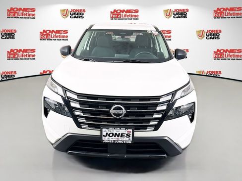 Certified 2024 Nissan Rogue S image 11