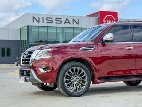 Used 2024 Nissan Armada Platinum w/ Captain's Chairs Package image 2