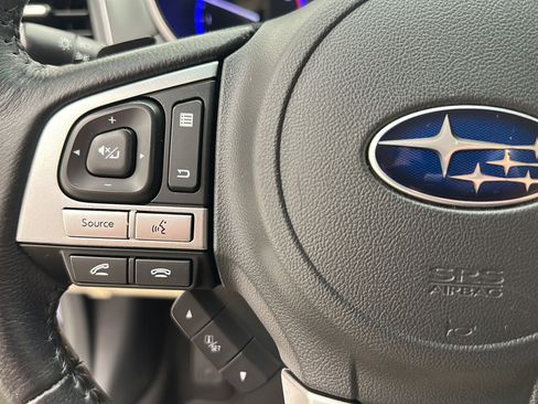 Used 2017 Subaru Legacy 2.5i Premium AWD/4WD image 18