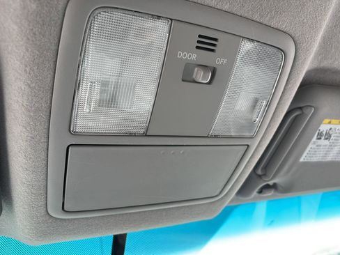 Used 2012 Toyota RAV4 4WD w/ Value Pkg image 37