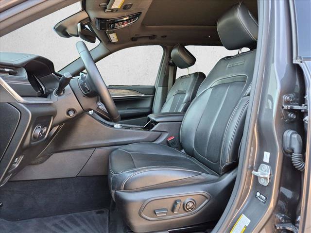 Used 2022 Jeep Grand Cherokee L Overland AWD/4WD image 5