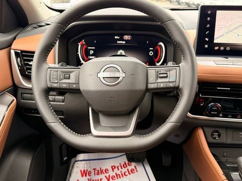 New 2026 Nissan Rogue Platinum w/ Tech Package image 23