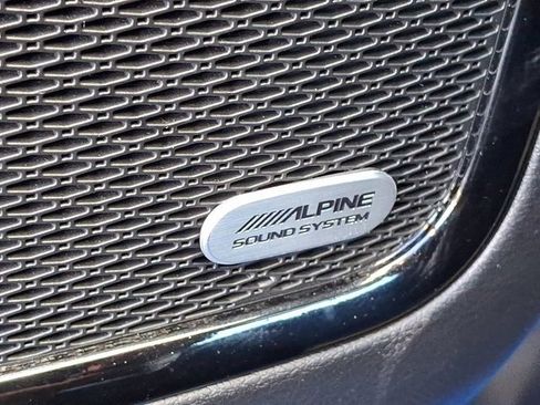 Certified 2024 Jeep Compass Limited w/ Sun and Sound Group image 31