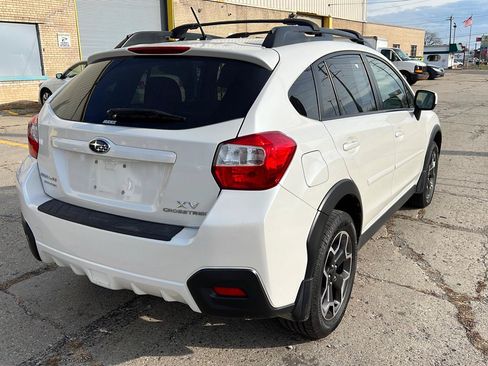 Used 2014 Subaru Crosstrek 2.0i Premium AWD/4WD image 5