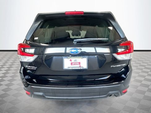 Used 2023 Subaru Forester Premium AWD/4WD image 36
