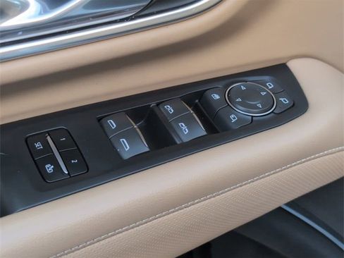 Used 2021 Chevrolet Tahoe Premier image 23