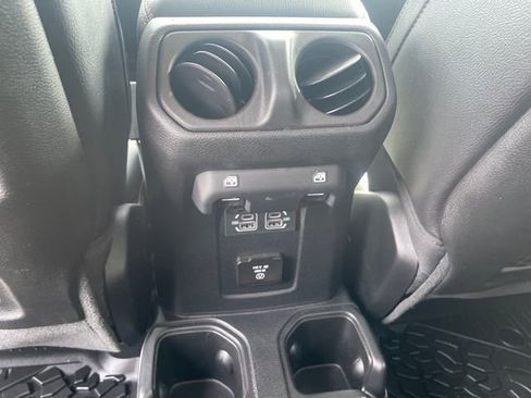 Used 2023 Jeep Gladiator Mojave w/ LED Lighting Group image 17