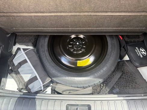 Used 2026 Hyundai Tucson SEL FWD image 19