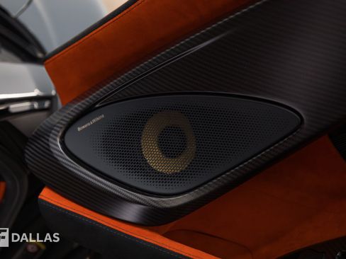 Used 2020 McLaren 600LT Spider RWD image 43