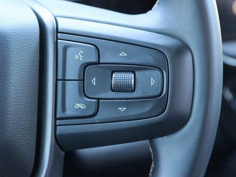 Used 2025 GMC Sierra 2500 AT4 AWD/4WD image 32