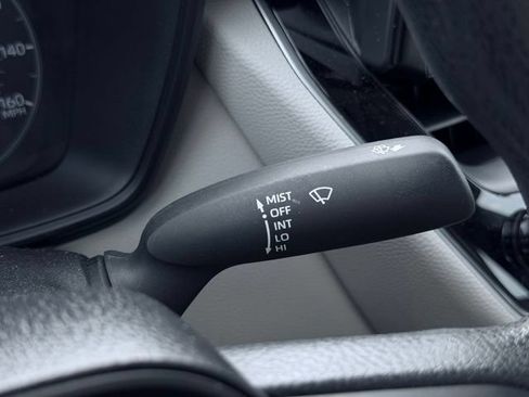 Used 2025 Toyota Corolla LE FWD image 28