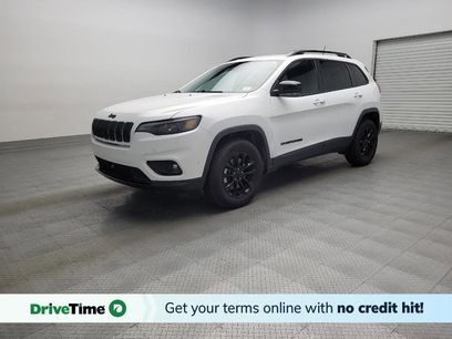 Used 2023 Jeep Cherokee Altitude Lux