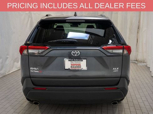 Used 2024 Toyota RAV4 XLE w/ Weather Package AWD/4WD image 4
