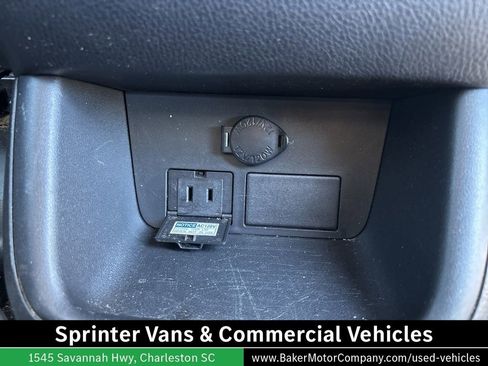Used 2016 Toyota Highlander Limited FWD image 30