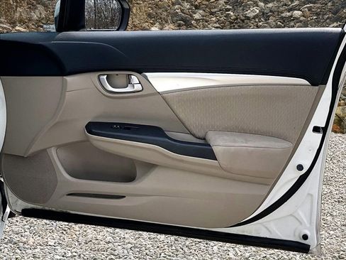 Used 2014 Honda Civic EX image 16