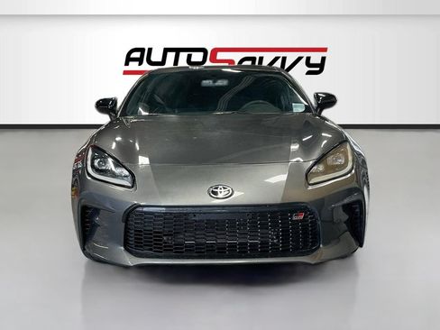 Used 2023 Toyota GR86 Premium RWD image 2
