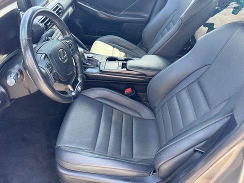 Used 2023 Lexus IS 350 F Sport RWD image 17