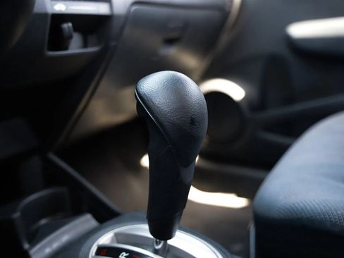 Used 2011 Honda Fit Sport image 35