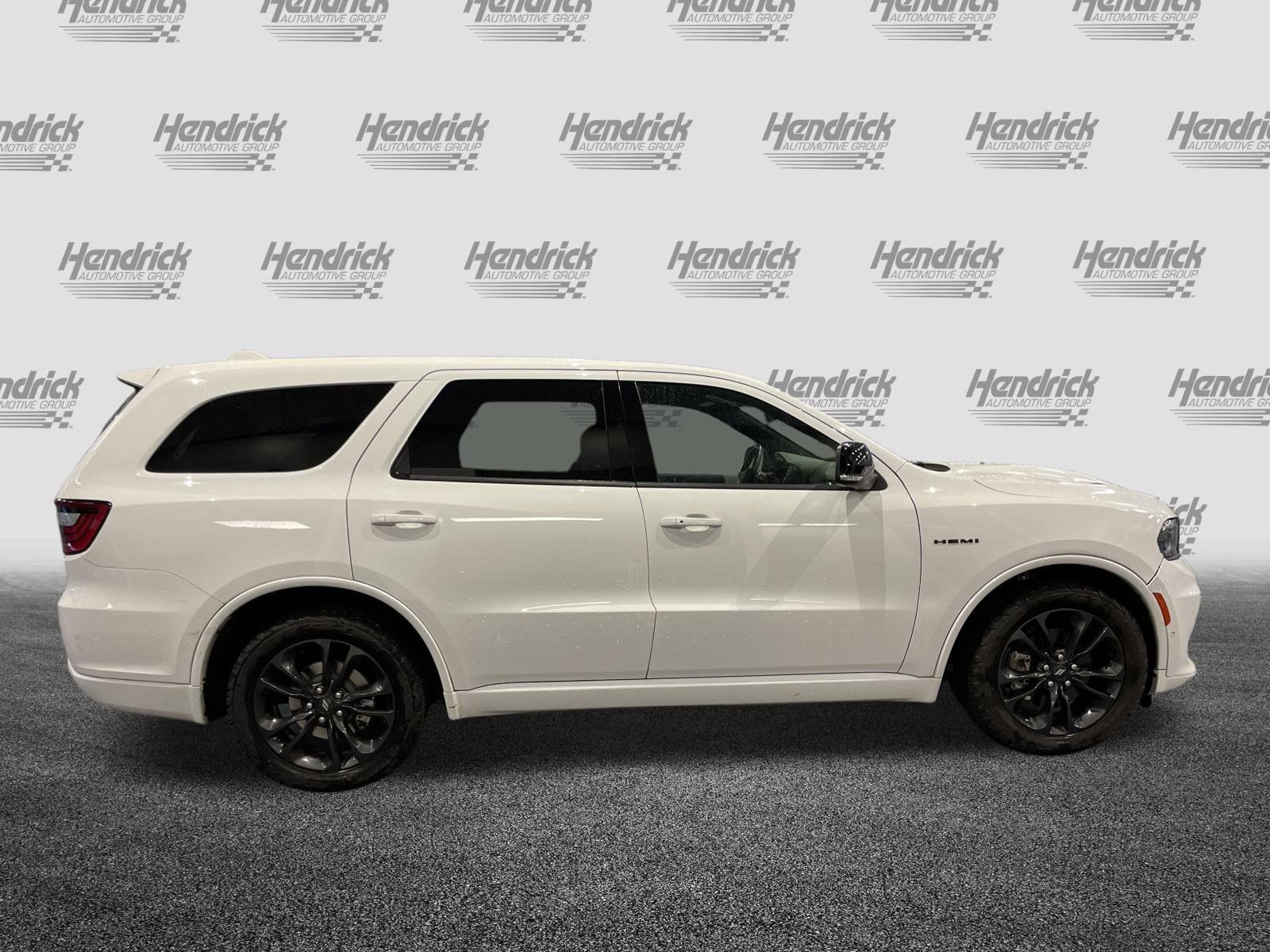 Used 2022 Dodge Durango R/T w/ Blacktop Package AWD/4WD image 11