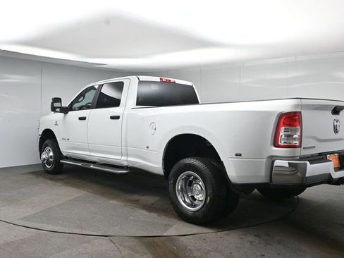 Used 2024 RAM 3500 Big Horn image 3