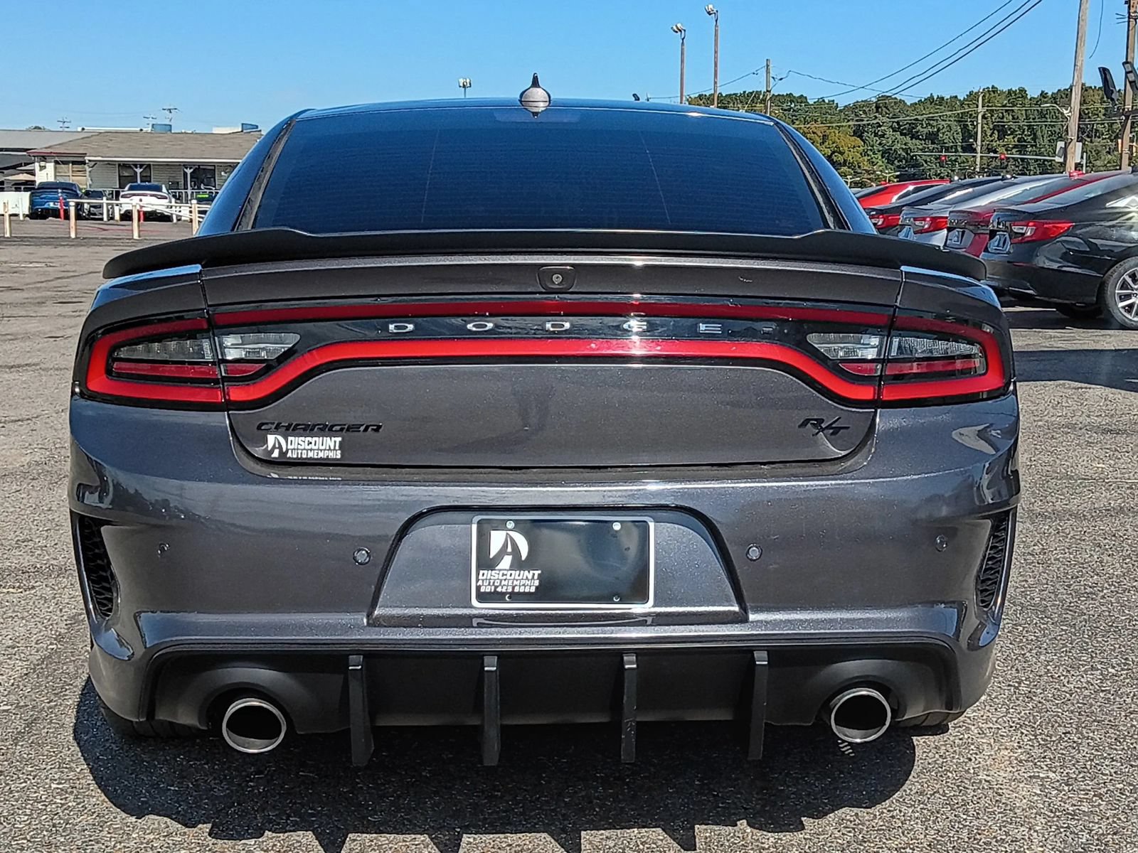 Used 2019 Dodge Charger R/T w/ Blacktop Package RWD image 9