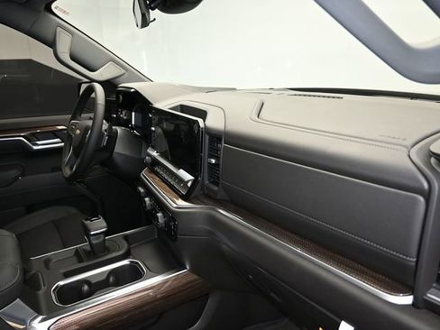 New 2026 Chevrolet Silverado 1500 LT image 40