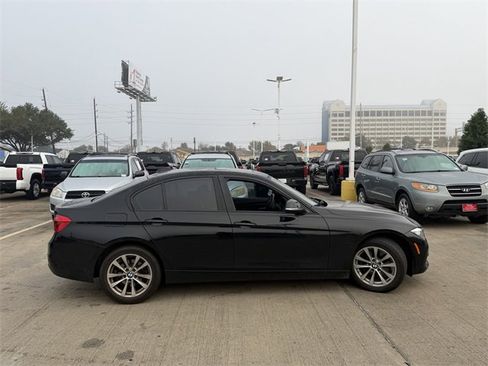 Used 2016 BMW 320i Sedan image 4