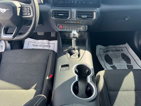 Used 2024 Ford Mustang Coupe image 16