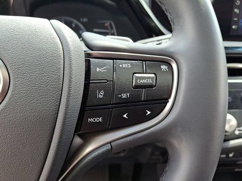 Used 2022 Lexus ES 350 w/ Premium Package FWD image 22