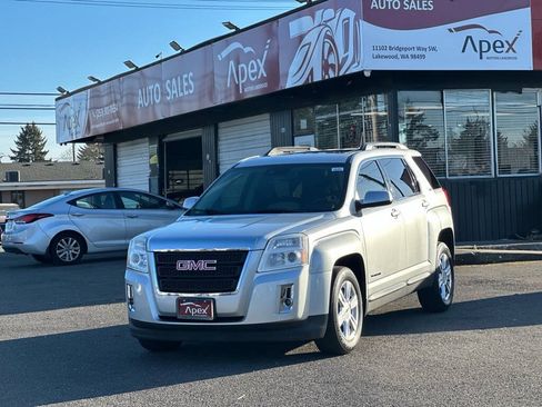Used 2015 GMC Terrain SLT w/ Open Road Package FWD image 2