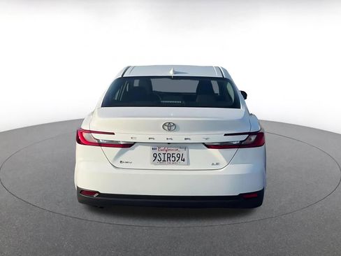 Used 2025 Toyota Camry LE image 12