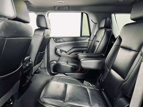 Used 2019 Chevrolet Tahoe LT image 11