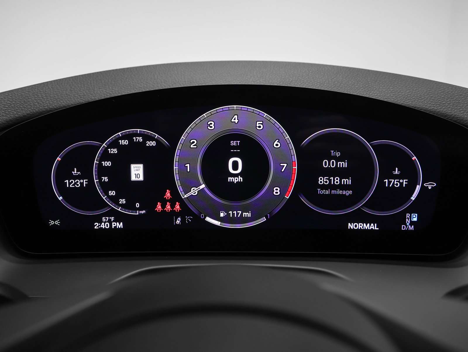 Certified 2025 Porsche Panamera 4 AWD/4WD image 30
