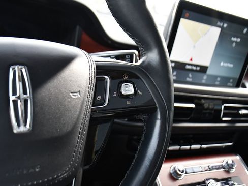 Used 2022 Lincoln Aviator Reserve w/ Equipment Group 201A image 36