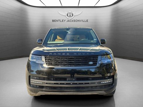 Used 2024 Land Rover Range Rover SE image 8