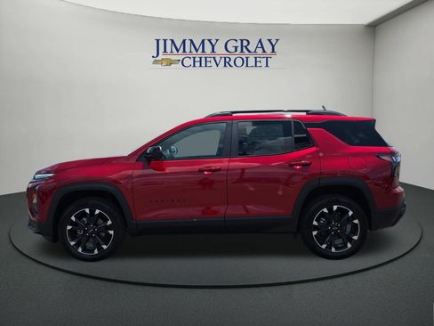 New 2027 Chevrolet Equinox RS w/ Convenience Package III AWD/4WD image 2