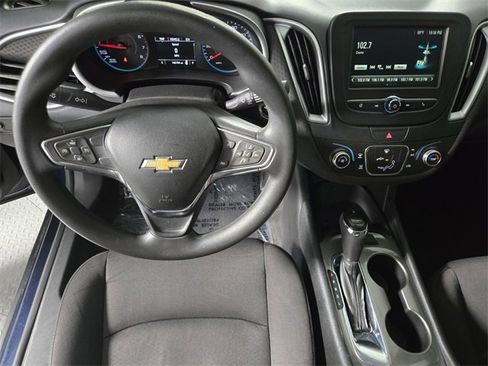 Used 2018 Chevrolet Malibu LS w/ LPO, Convenience Package 2 image 13