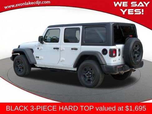 Used 2022 Jeep Wrangler Unlimited Sport image 4