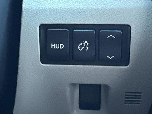 Used 2011 Lexus RX 350 2WD w/ Luxury Pkg image 19