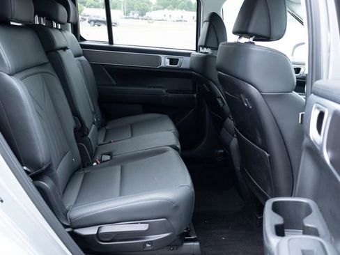 Used 2025 Hyundai Santa Fe SEL AWD/4WD image 21