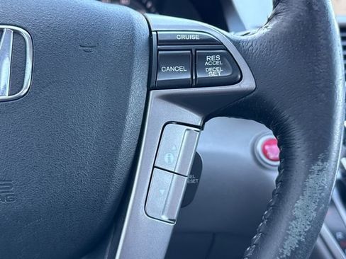 Used 2016 Honda Odyssey Touring image 39