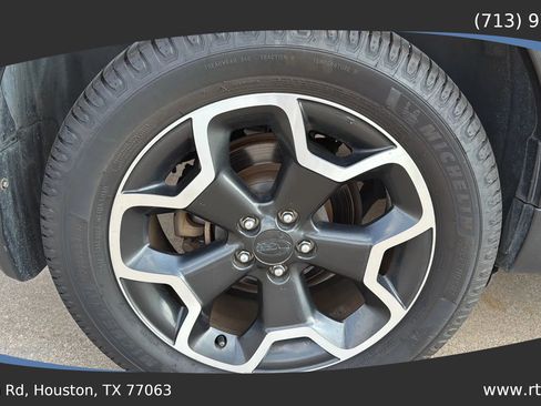 Used 2015 Subaru Crosstrek 2.0i Premium w/ Special Edition Package image 10