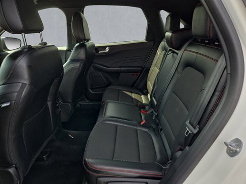 Used 2023 Ford Escape ST-Line w/ Tech Pack #1 AWD/4WD image 23