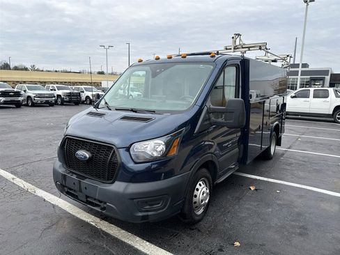 Used 2022 Ford Transit 350 DRW image 4