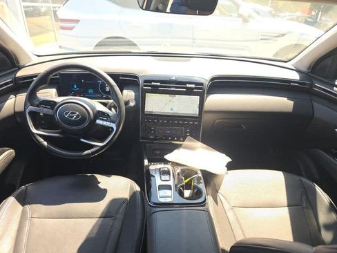 Used 2024 Hyundai Tucson Limited AWD/4WD image 3