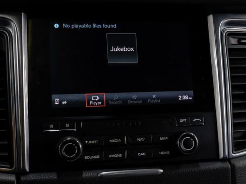 Used 2017 Porsche Macan S image 35