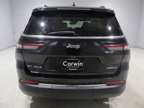 Certified 2022 Jeep Grand Cherokee L Laredo w/ Luxury Tech Group I AWD/4WD image 4